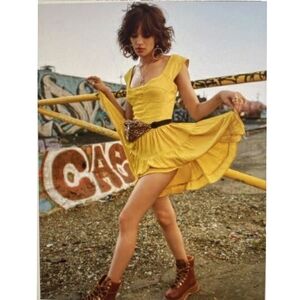 💛 VANESSA MOONEY ELIZABETH ROMPER DRESS SIZE MEDIUM 💛